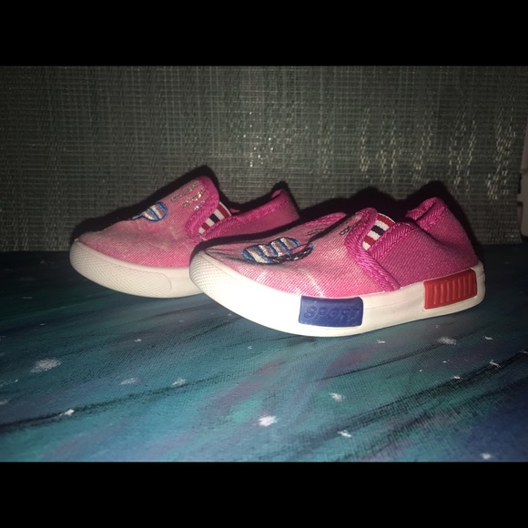 Adorable Sporty Slip Ons - Picture 3 of 5
